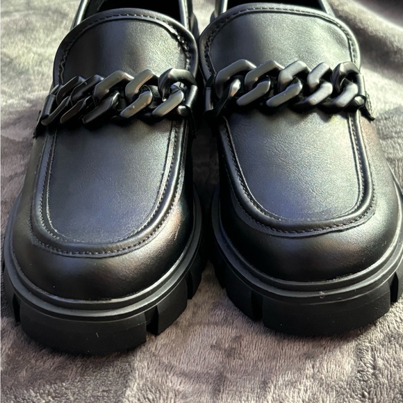 madden girl Hoxtonn Women's Block Heel Loafers Size 10 - Picture 5 of 15